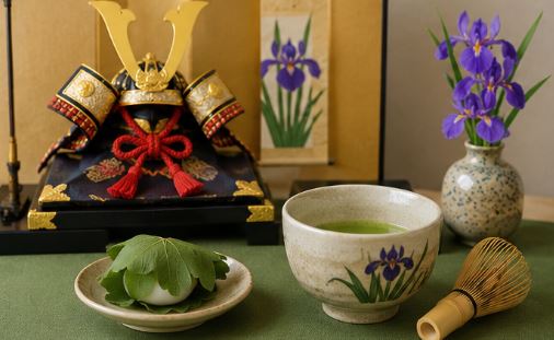 子どもの日にちなんで鎧兜と茶道